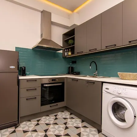 아파트 48, Cozy In Center *