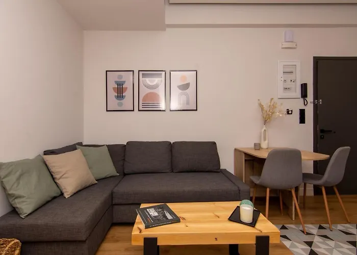 Apartment 48, Cozy In Center