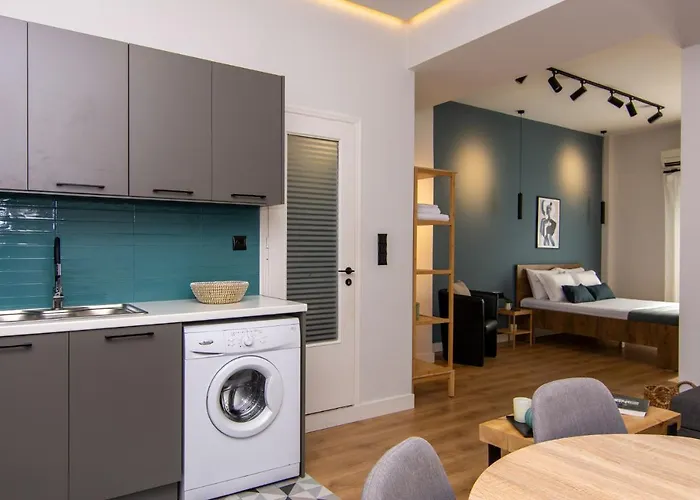 48, Cozy In Center Apartmán Kalamata